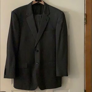 Men’s Gray Herringbone Suit